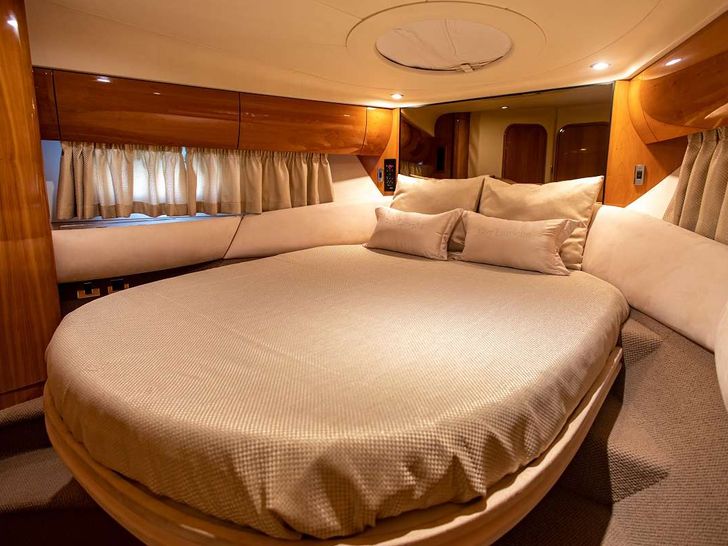 CARINA - Princess 15 m,master cabin CARINA - Princess 15 m,master cabin