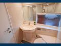 MIRA - Pershing 55 ft,master cabin bathroom
