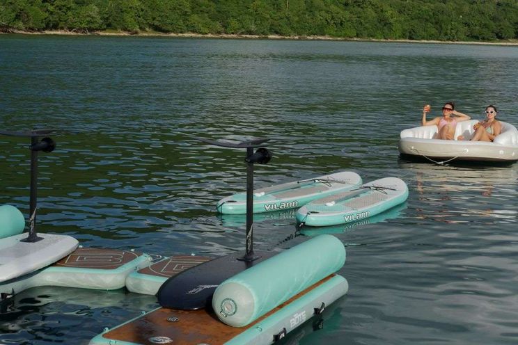 Charter Yacht LEGASEA - Bali 5.4 - 5 Cabins - Tortola - Anegada - Virgin Gorda - BVI - Caribbean