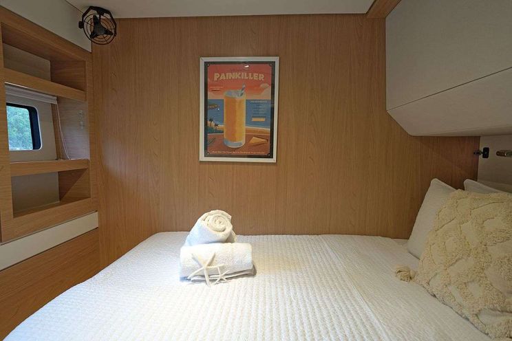 Charter Yacht LEGASEA - Bali 5.4 - 5 Cabins - Tortola - Anegada - Virgin Gorda - BVI - Caribbean