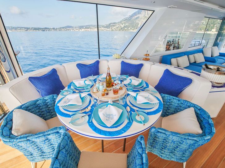 CORAL OCEAN - Lurssen 239 ft.,sky lounge dining area