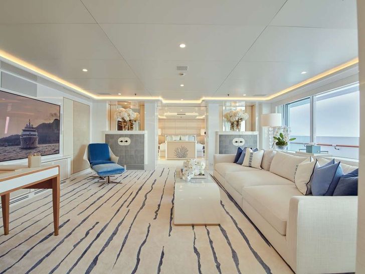 CORAL OCEAN - Lurssen 239 ft.,VIP suite CORAL OCEAN - Lurssen 239 ft.,VIP suite