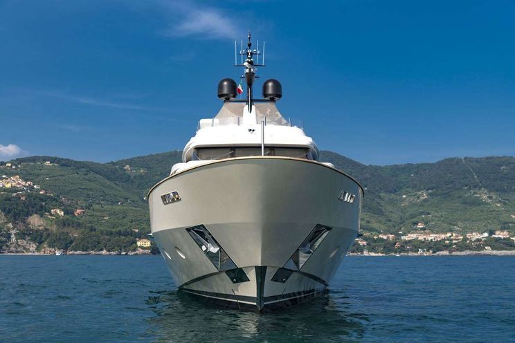 Charter Yacht ANYTHING GOES V - San Lorenzo 34 m - 5 Cabins - La Spezia - Naples - Sicily - Sardinia - French Riviera - Corsica - West Mediterranean