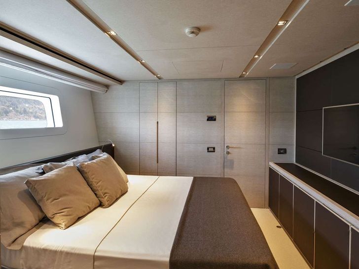 ANYTHING GOES V - San Lorenzo 34 m,VIP cabin 2 ANYTHING GOES V - San Lorenzo 34 m,VIP cabin 2