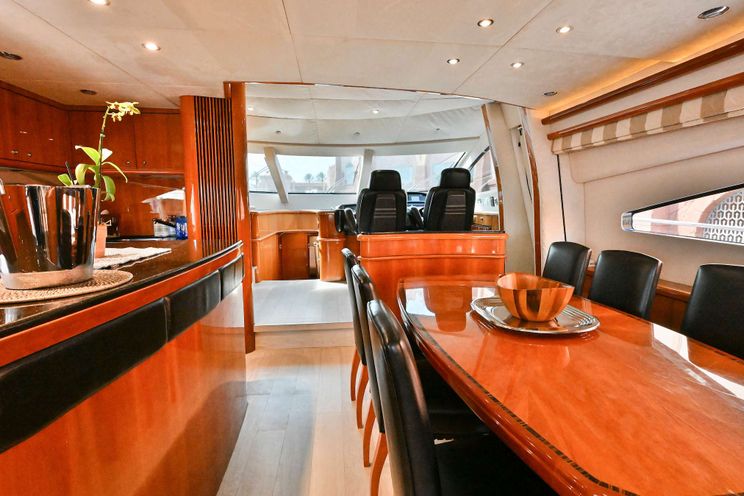 Charter Yacht AQUA ALBERTI - Sunseeker 82 - 3 Cabins -