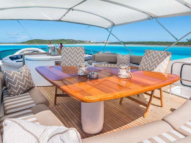 AQUA ALBERTI - Sunseeker 82,flybridge AQUA ALBERTI - Sunseeker 82,flybridge