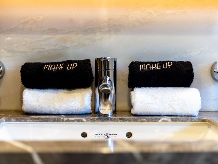 VISTA Princess Y85 - toiletries VISTA Princess Y85 - toiletries