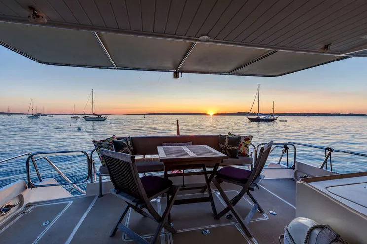 Charter Yacht TIMELESS - Offshore 62 - 3 Cabins - New England - Maine - Florida