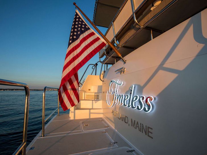 TIMELESS - Aft TIMELESS - Aft