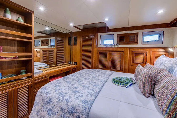 Charter Yacht TIMELESS - Offshore 62 - 3 Cabins - New England - Maine - Florida