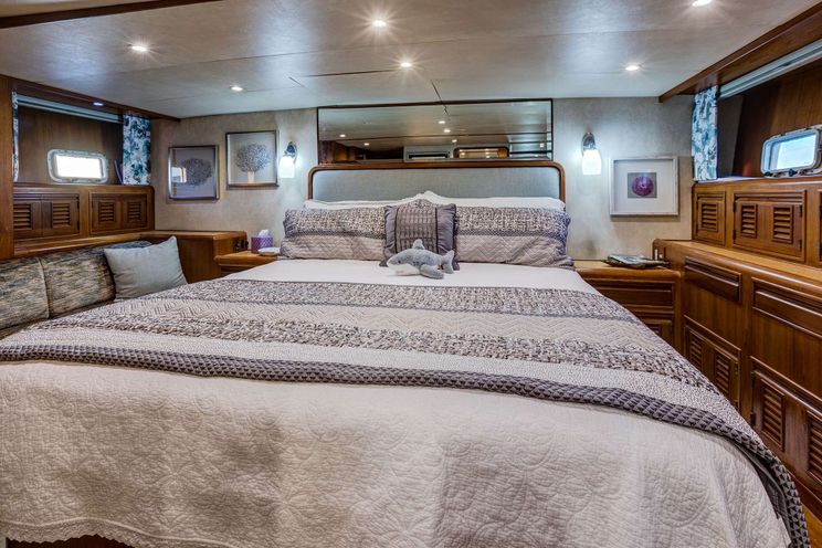 Charter Yacht TIMELESS - Offshore 62 - 3 Cabins - New England - Maine - Florida