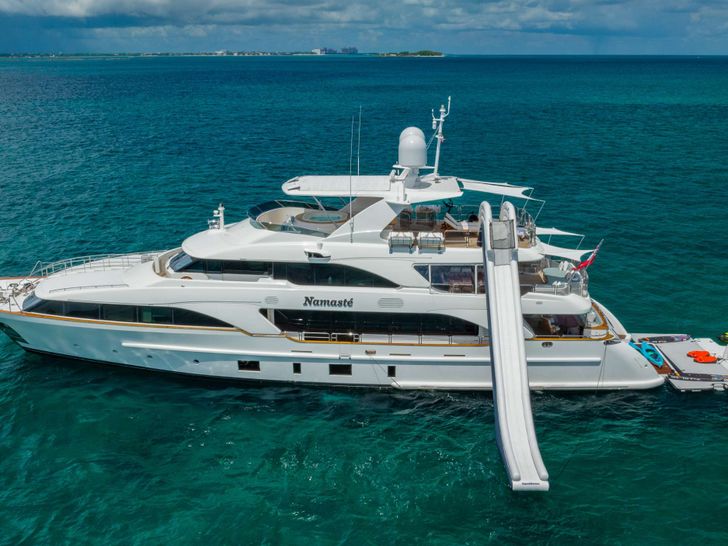 NAMASTE Benetti 121 - main profile NAMASTE Benetti 121 - main profile