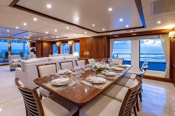 Charter Yacht NAMASTE - Benetti 121 - 5 Cabins - Nassau - Exumas - Bahamas - St. Martin - US Virgin Islands - British Virgin Islands - Leewards - Caribbean
