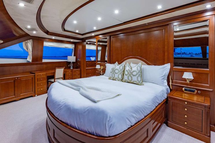 Charter Yacht NAMASTE - Benetti 121 - 5 Cabins - Nassau - Exumas - Bahamas - St. Martin - US Virgin Islands - British Virgin Islands - Leewards - Caribbean