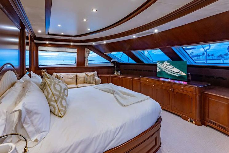 Charter Yacht NAMASTE - Benetti 121 - 5 Cabins - Nassau - Exumas - Bahamas - St. Martin - US Virgin Islands - British Virgin Islands - Leewards - Caribbean