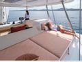 VALINOR Lagoon 55 - flybridge sun beds VALINOR Lagoon 55 - flybridge sun beds