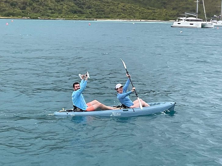 ABBY NORMAL TO Leopard 50 - kayak ABBY NORMAL TO Leopard 50 - kayak