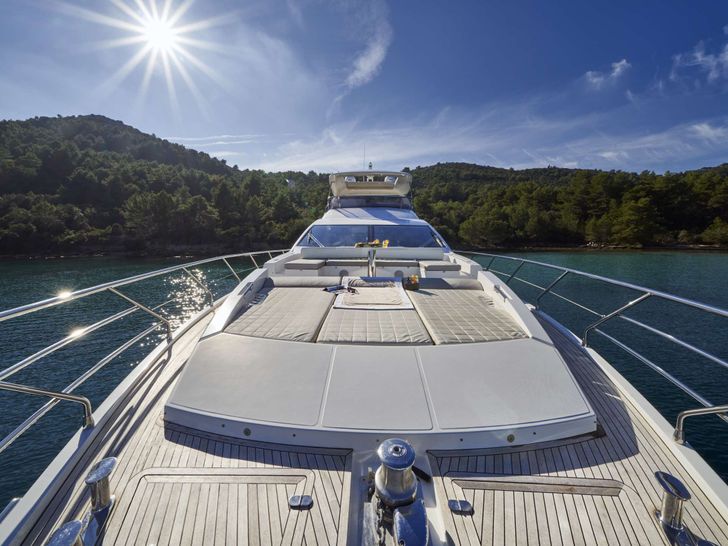 RELAX OF CROATIA Azimut 72 Fly - foredeck RELAX OF CROATIA Azimut 72 Fly - foredeck