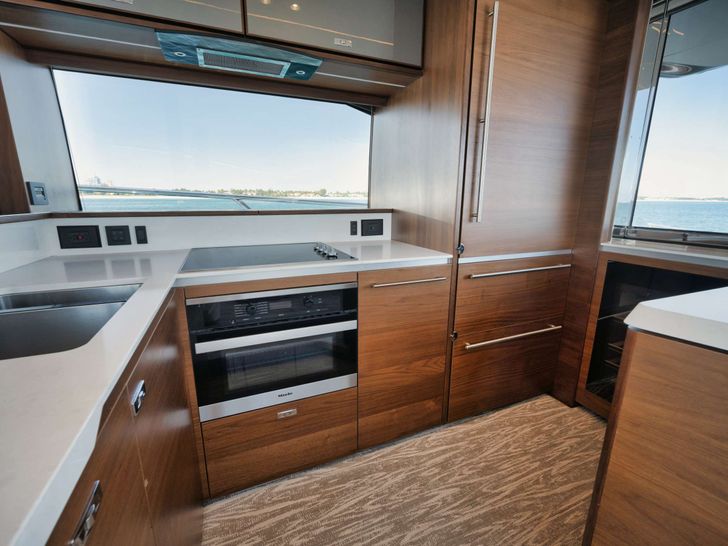 HOOKED HER Princess V78 - galley HOOKED HER Princess V78 - galley