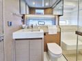 PRESTIGE 590 SHAFT Jeanneau Prestige 590 Fly - master cabin bathroom PRESTIGE 590 SHAFT Jeanneau Prestige 590 Fly - master cabin bathroom