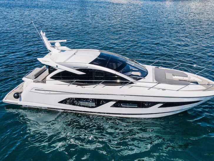 X Sunseeker Predator 50 - side profile X Sunseeker Predator 50 - side profile