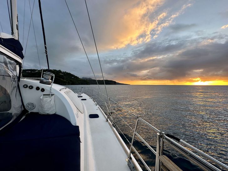 LADY MARIGOT Privilege Alliaura Marine Group 58 - sunset cruising LADY MARIGOT Privilege Alliaura Marine Group 58 - sunset cruising