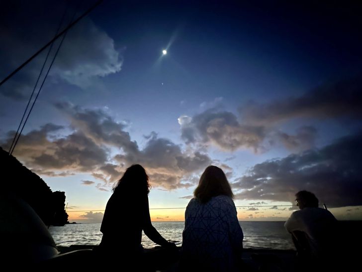 LADY MARIGOT Privilege Alliaura Marine Group 58 - twilight LADY MARIGOT Privilege Alliaura Marine Group 58 - twilight