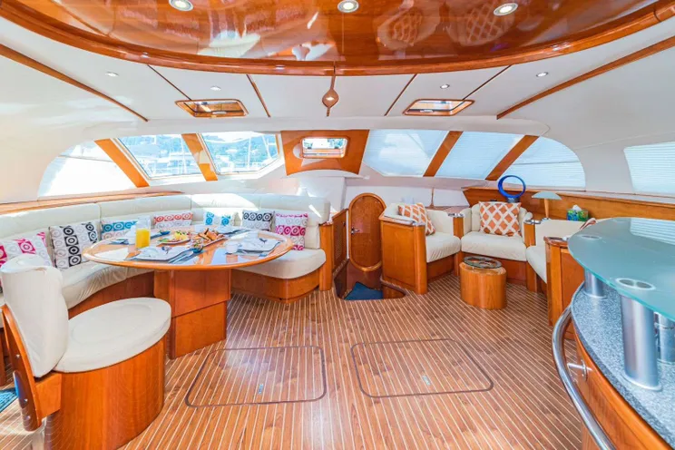 Charter Yacht LADY MARIGOT - Privilege Alliaura Marine Group 58 - 4 Cabins - St Martin - St Barths - Leewards - Caribbean