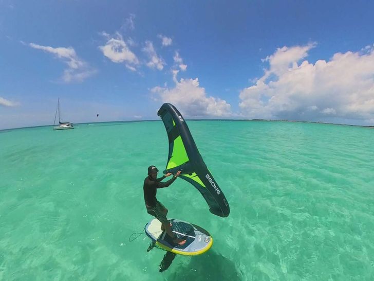 NOVA Robertson and Caine 43 - wind surfing NOVA Robertson and Caine 43 - wind surfing