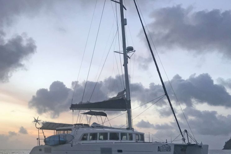 Charter Yacht ALTITUDE ADJUSTMENT - Lagoon 440 - 3 Cabins - Grenadines