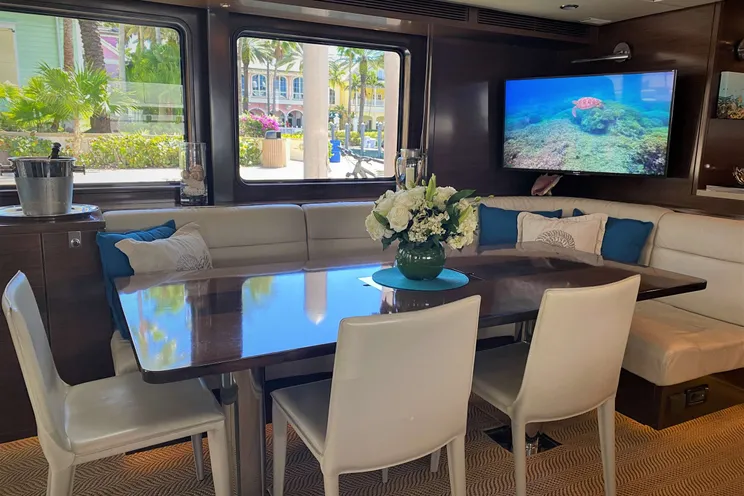 Charter Yacht AMMONITE - Nordhavn Custom 23m - 3 Cabins - Abaco - Nassau - Exumas - Bahamas