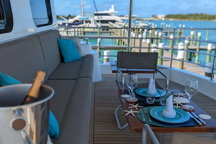 Charter Yacht AMMONITE - Nordhavn Custom 23m - 3 Cabins - Abaco - Nassau - Exumas - Bahamas