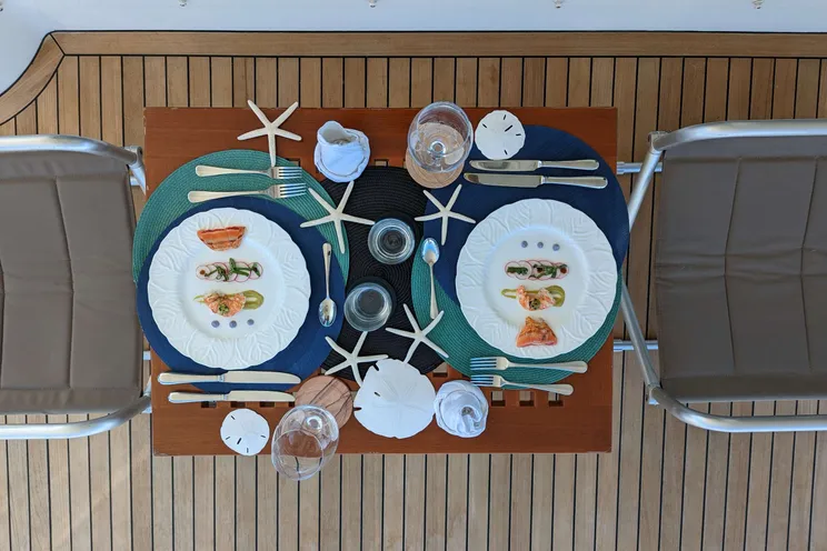 Charter Yacht AMMONITE - Nordhavn Custom 23m - 3 Cabins - Abaco - Nassau - Exumas - Bahamas