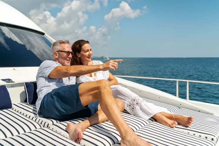 Charter Yacht CORAGGIO - LAZZARA 80 - 3 Cabins - Fort Lauderdale - Miami - Bahamas