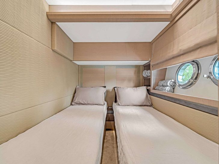 VOLO - Monte Carlo 70,twin cabin VOLO - Monte Carlo 70,twin cabin