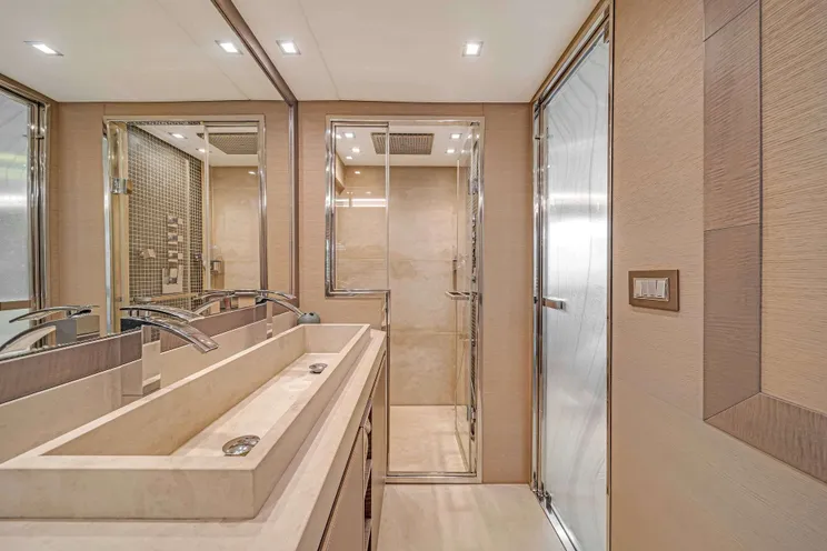 Charter Yacht VOLO - Monte Carlo 70 - 4 Cabins - Miami - Florida East Coast - Southeast USA - Bahamas