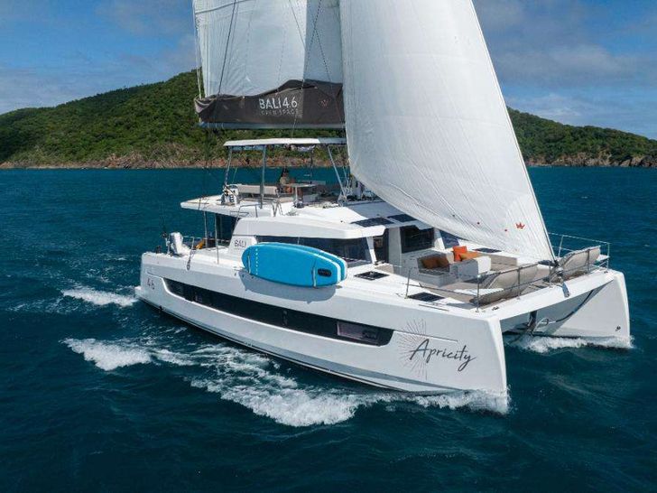 APRICITY Bali 4.6 - sailing APRICITY Bali 4.6 - sailing