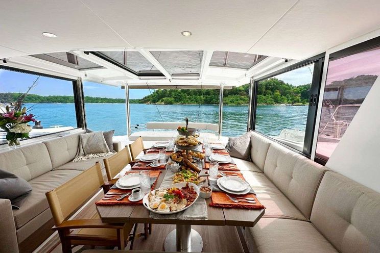 Charter Yacht APRICITY - Bali 4.6 - 4 Cabins - British Virgin Islands - US Virgin Islands - Leewards - Windwards - Caribbean