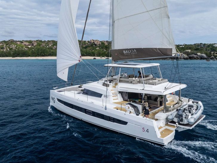 HIGH 5 Bali 5.4 - cruising aft shot HIGH 5 Bali 5.4 - cruising aft shot