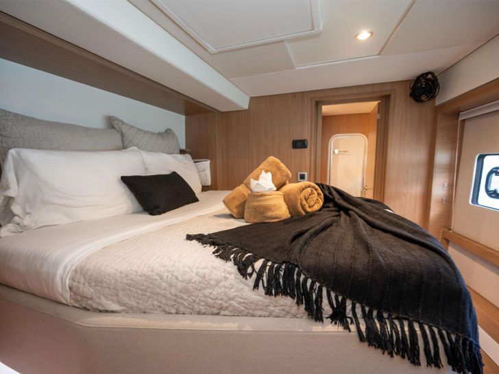 LOLA Bali 5.4 - VIP cabin 1 LOLA Bali 5.4 - VIP cabin 1