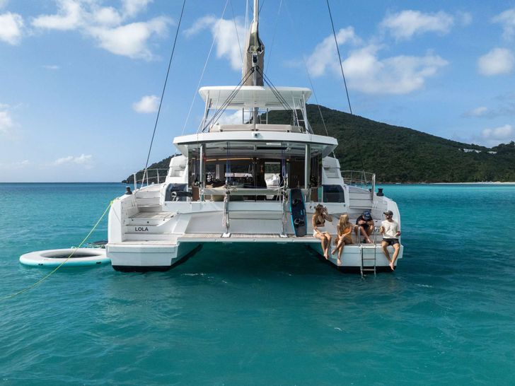 LOLA Bali 5.4 - aft shot anchored LOLA Bali 5.4 - aft shot anchored