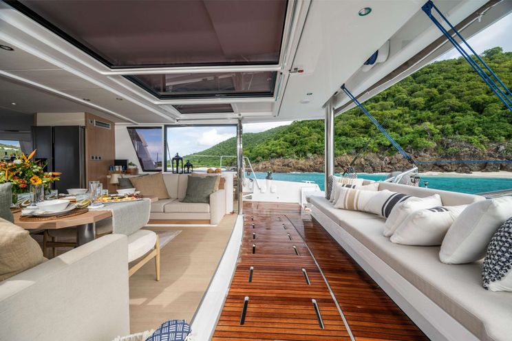 Charter Yacht LOLA - Bali 5.4 - 4 Cabins - Tortola - Anegada - Virgin Gorda - BVI - Caribbean