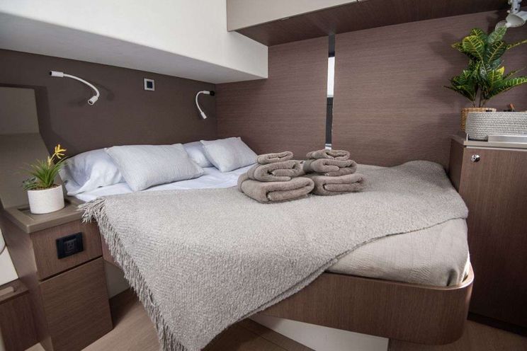 Charter Yacht APHRODITE - Bali 4.8 - 3 Cabins - Tortola - Anegada - Virgin Gorda - BVI - Caribbean