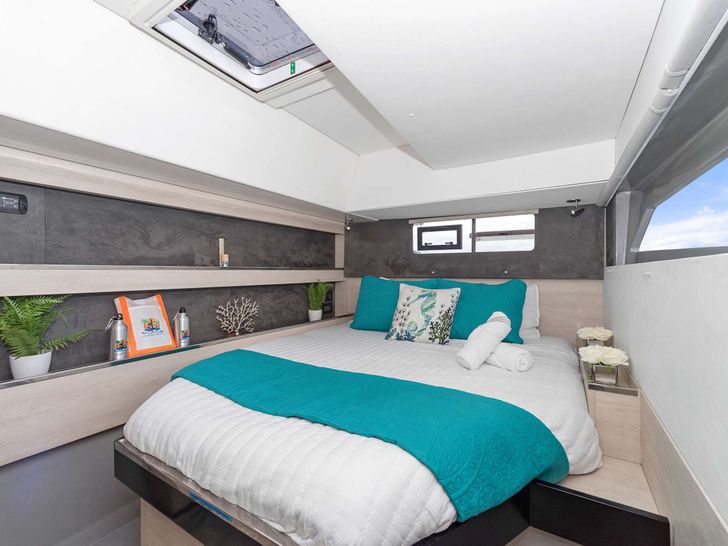 SOGGY DOGGY - Blue room SOGGY DOGGY - Blue room