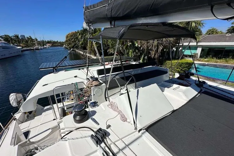 Charter Yacht LEAF CHASER - Lagoon 450 - 3 Cabins - St. Thomas - US Virgin Islands - Caribbean