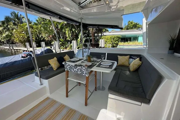 Charter Yacht LEAF CHASER - Lagoon 450 - 3 Cabins - St. Thomas - US Virgin Islands - Caribbean
