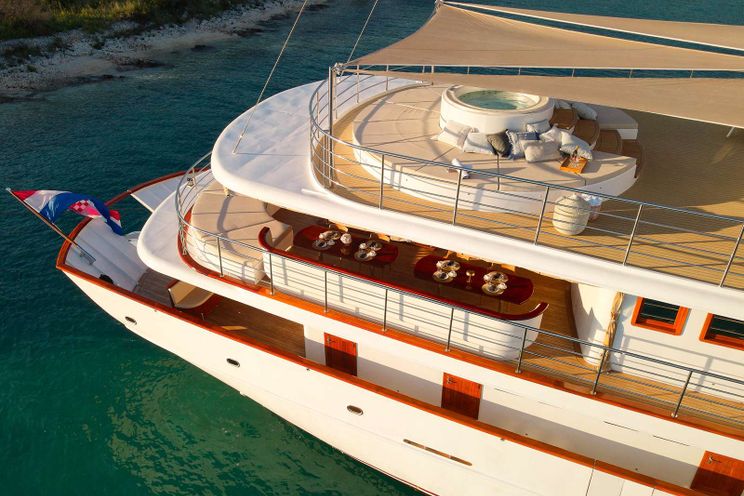 Charter Yacht BELLEZZA - Custom 52m - 18 Cabins - Split - Dubrovnik - Hvar - Croatia