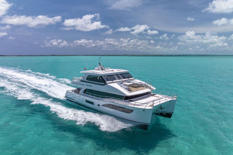 Charter Yacht OMAKASE - Horizon PC68 - 3 Cabins - Nassau - Exumas - Bahamas - British Virgin Islands - Caribbean