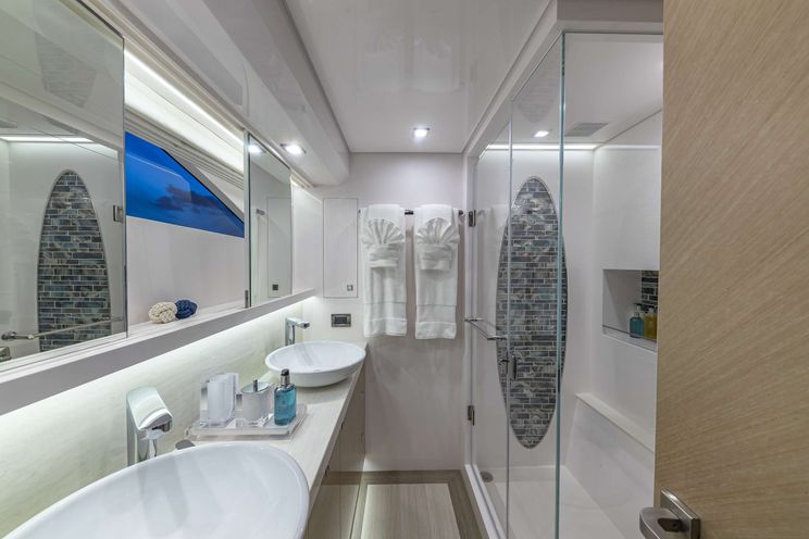 Charter Yacht OMAKASE - Horizon PC68 - 3 Cabins - Tortola - Peter Island - Virgin Gorda - British Virgin Islands - Caribbean
