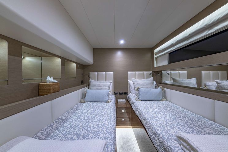 Charter Yacht OMAKASE - Horizon PC68 - 3 Cabins - Tortola - Peter Island - Virgin Gorda - British Virgin Islands - Caribbean